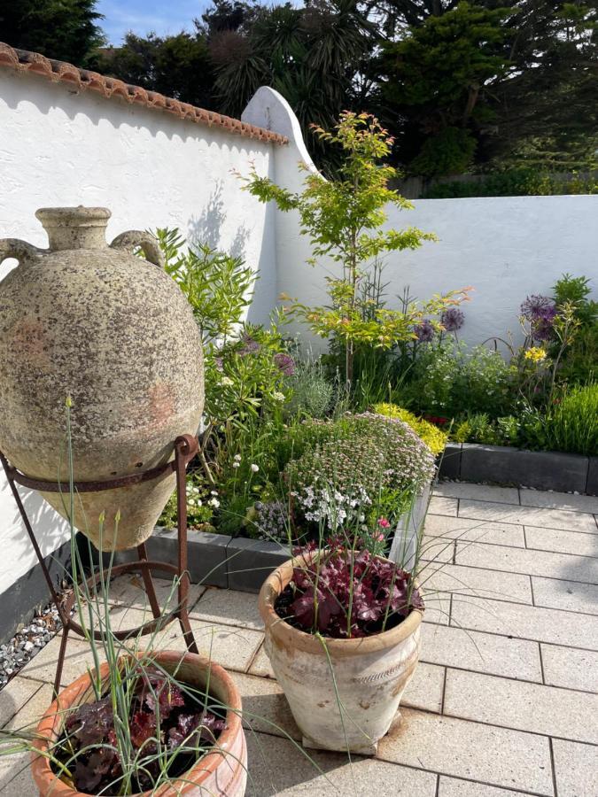 Cliff Top Garden Room Milford on Sea Esterno foto