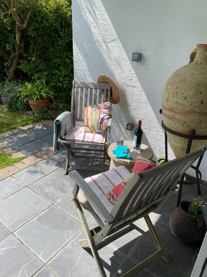 Cliff Top Garden Room Milford on Sea Esterno foto