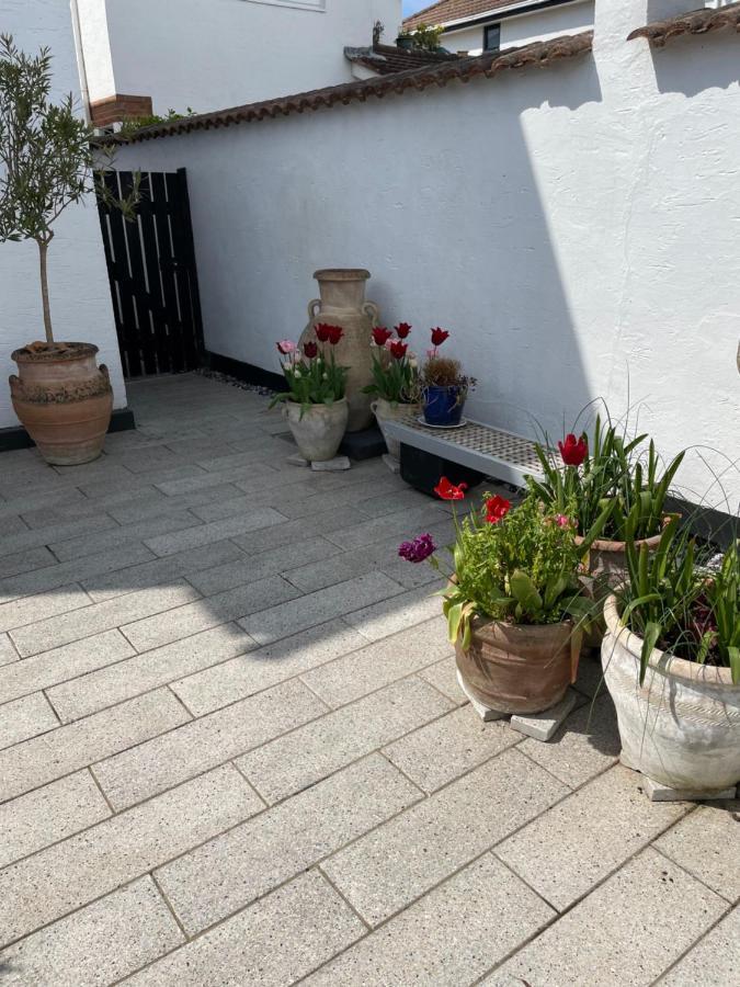 Cliff Top Garden Room Milford on Sea Esterno foto