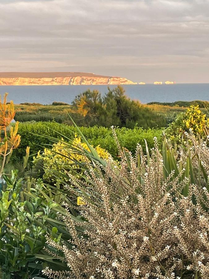 Cliff Top Garden Room Milford on Sea Esterno foto